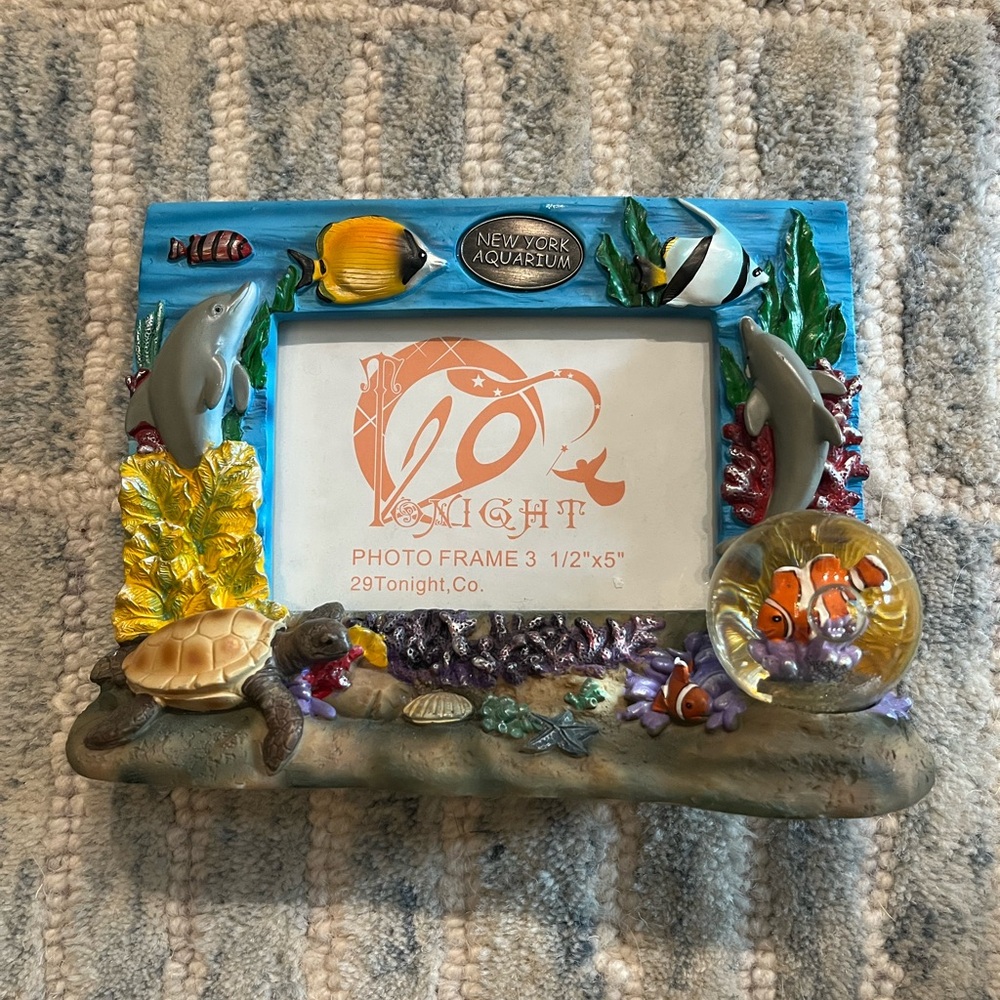 New York Aquarium Ocean-Themed Photo Frame